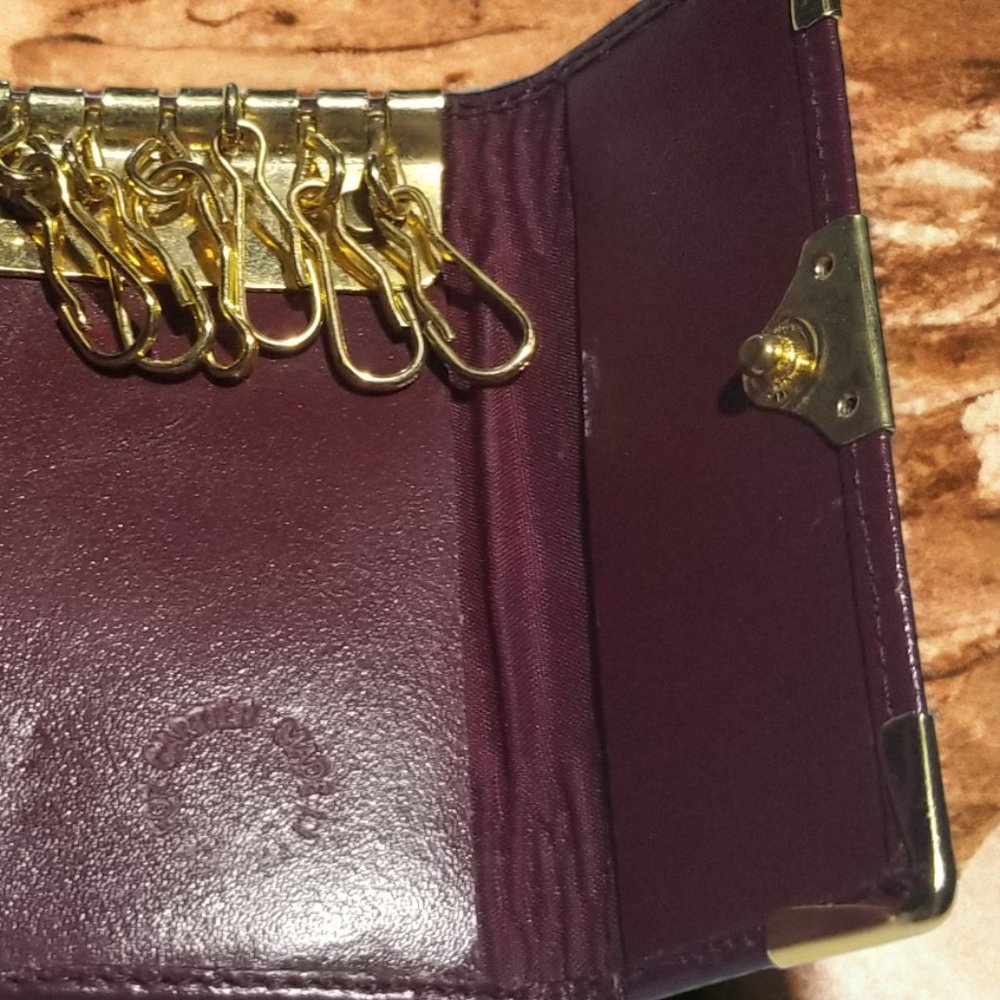 Cartier Key Holder Bordeaux Leather Authentic Cartier Key Holder Wallet - Picture 5 of 8